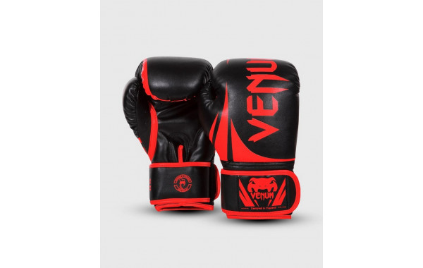 Перчатки Venum Challenger 2.0 Exclusive 0661-100-10oz черный\красный 600_380