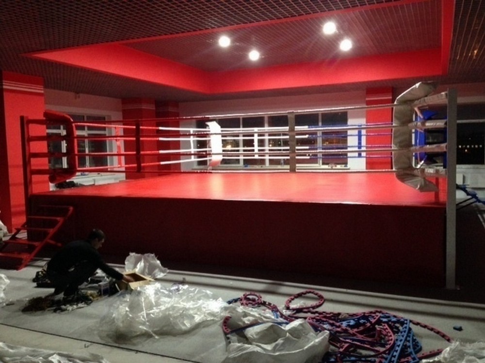Ринг боксерский на помосте Atlet 7,5х7,5 м, высота 0,5 м, боевая зона 6х6 м IMP-A438 1000_750